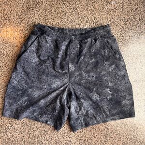 lululemon athletica 7” liner Black Gray Athletic Shorts